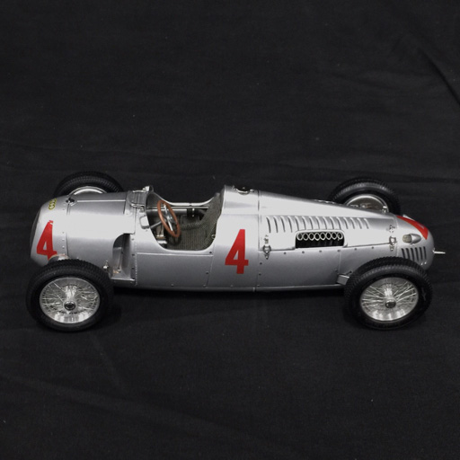 CMC 1/18 アウトウニオン タイプC 1936 #4 シルバー M-073